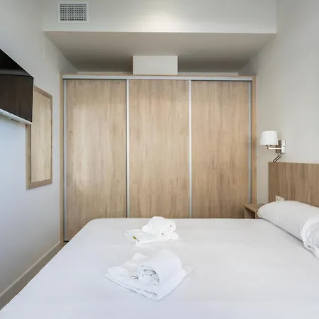 Delfin Azul By Time * קדיז