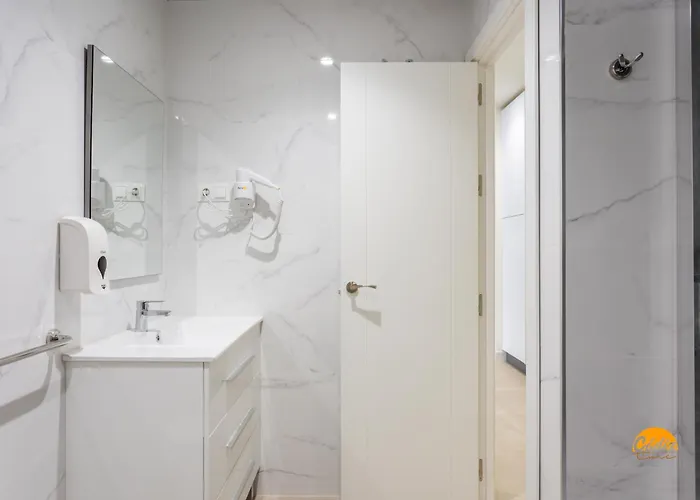 Delfin Azul By Time * Cádiz